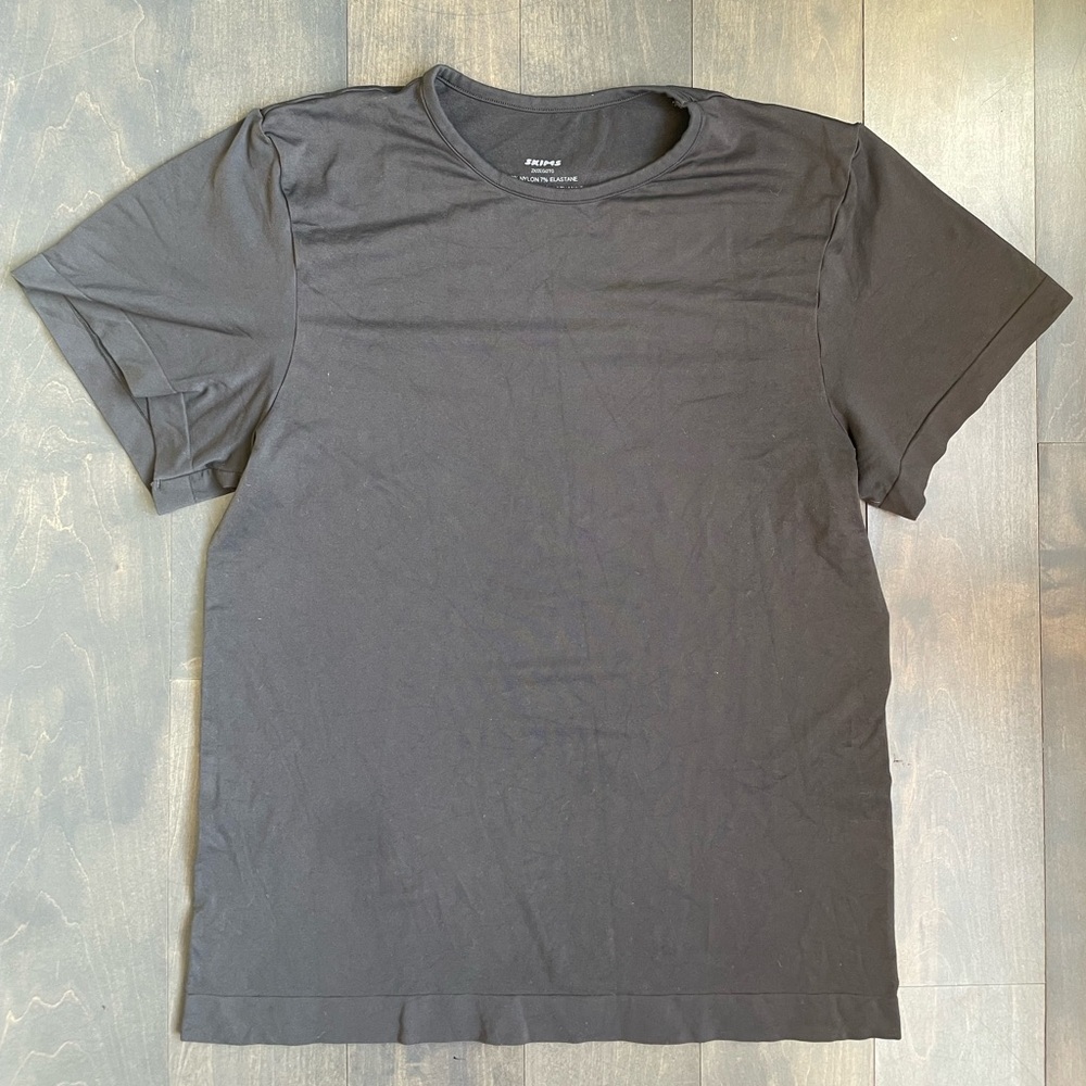 SKIMS Soft Smoothing Seamless T-Shirt Women’s Size 2XL Black